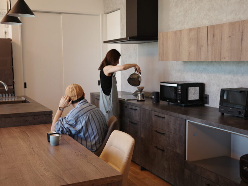 三重の注文住宅はアイデザインホーム 趣味を楽しむガレージと、家族が集うリビングのある暮らし 四日市市のオーナー様にインタビューさせていただきました